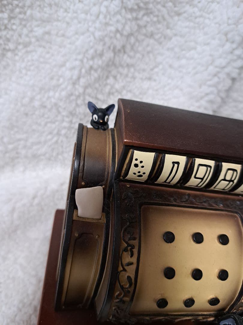 ジブリ　魔女の宅急便　オルゴール　ジジのお店ばん